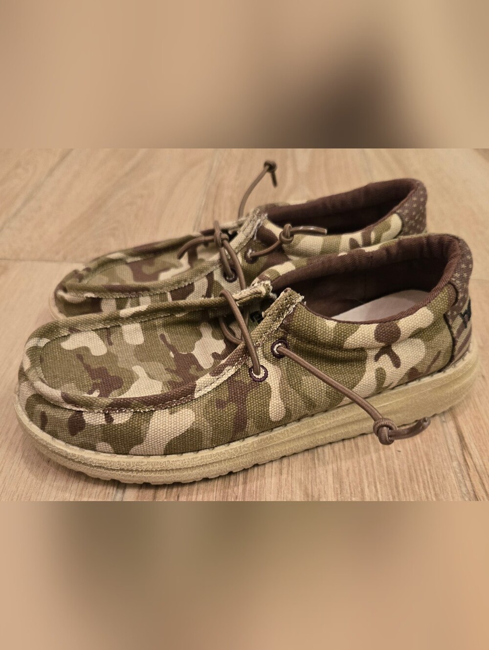 Youth Hey Dude Wally Camo Slip-ons, 1Y - Picture 5 of 10